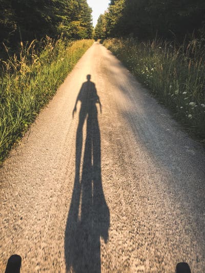 Gravel shadow